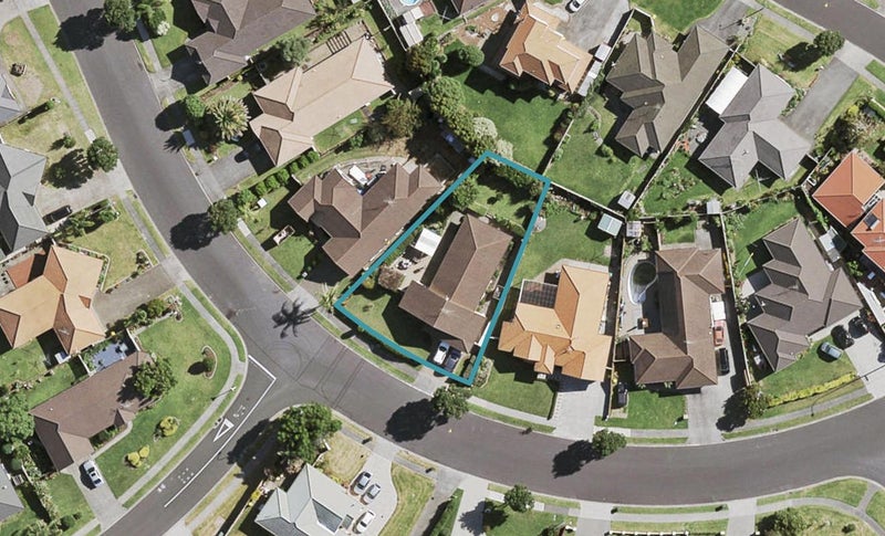 72 Longford Park Drive, Takanini, Auckland - Carousel 1