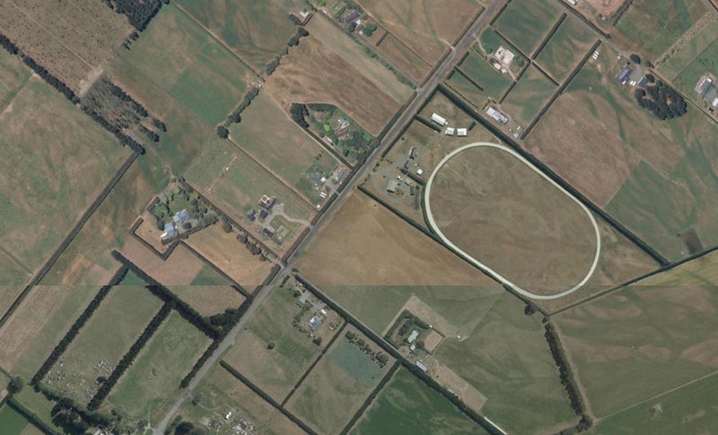 92 Knights Road, Christchurch - Carousel 1
