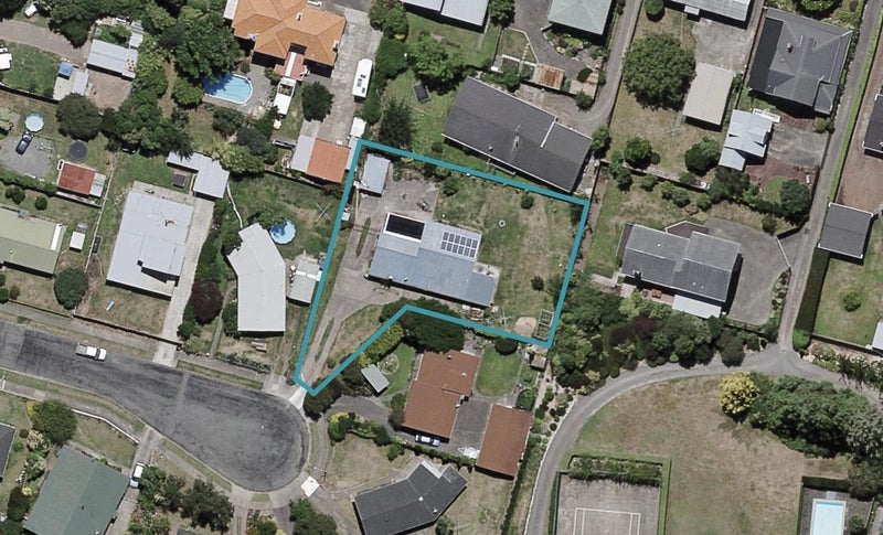 3 Cobham Crescent, Waipukurau, Waipukurau - Carousel 1