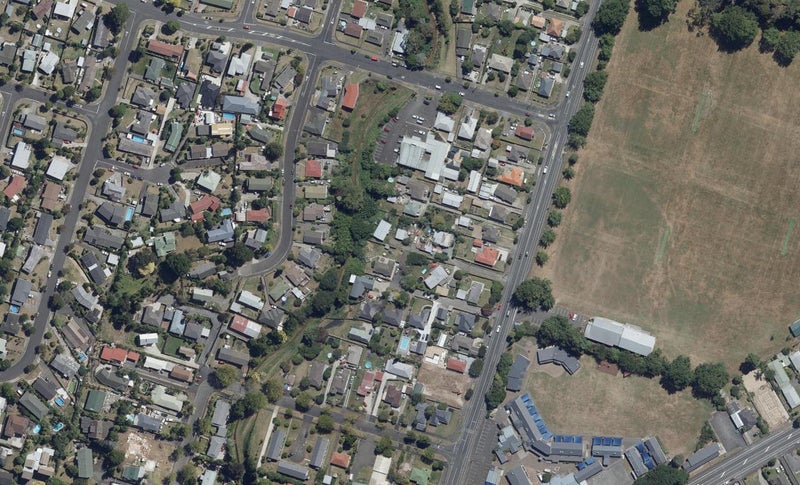 132A Rifle Range Road, Dinsdale, Hamilton - Carousel 1
