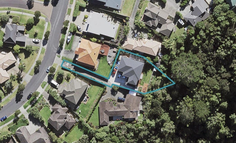 28 Kittiwake Drive, Schnapper Rock, Auckland - Carousel 1