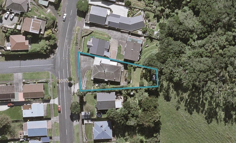 63 Pioneer Road, Moturoa, New Plymouth - Carousel 1