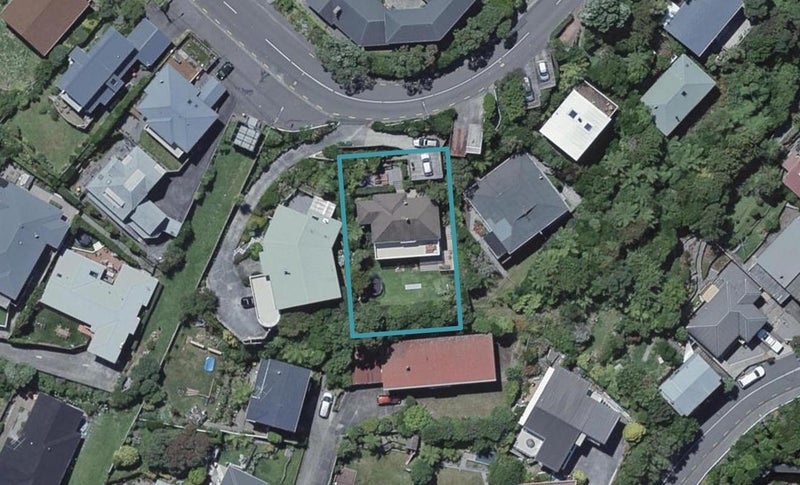 163 Onslow Road, Khandallah, Wellington - Carousel 1