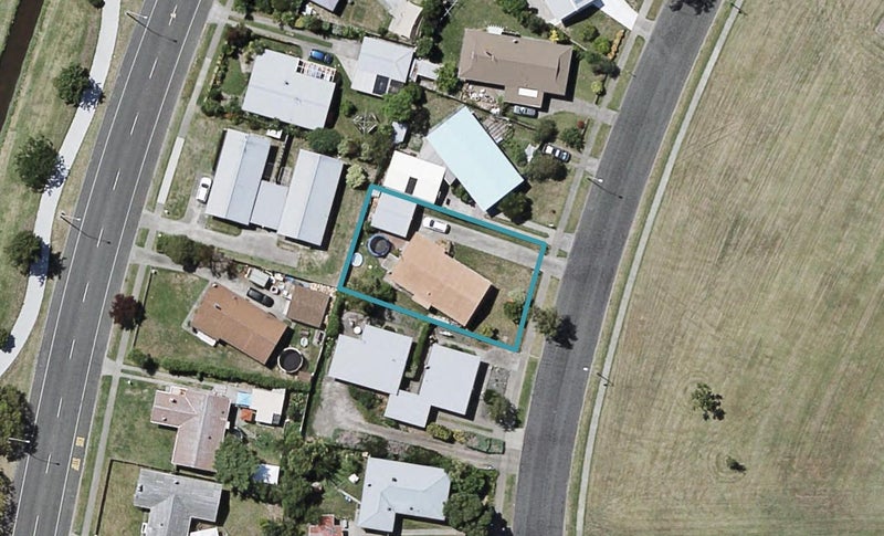 26 Essex Street, Tamatea, Napier - Carousel 1