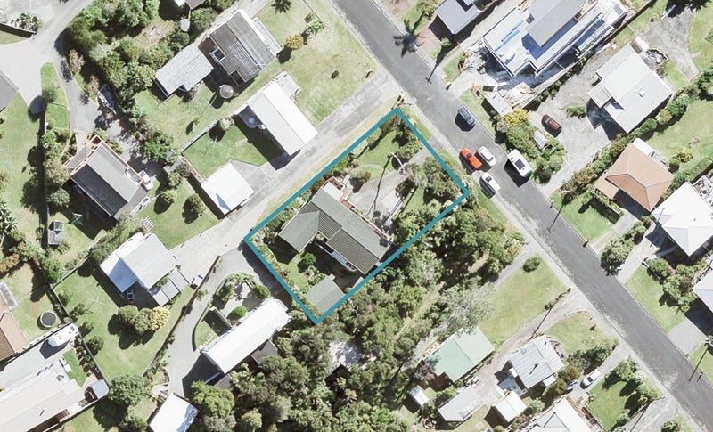 15 Deerness Crescent, Algies Bay, Warkworth - Carousel 1