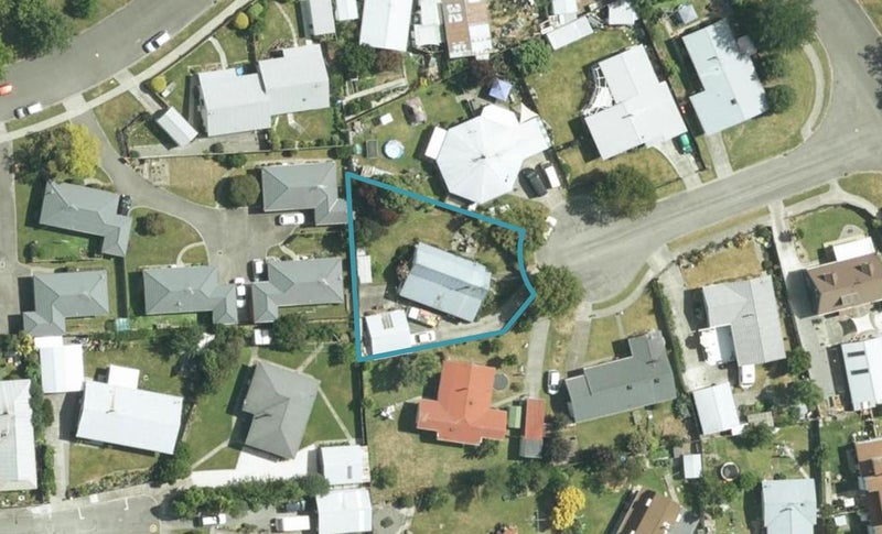 8 Ryan Place, Springlands, Blenheim - Carousel 1