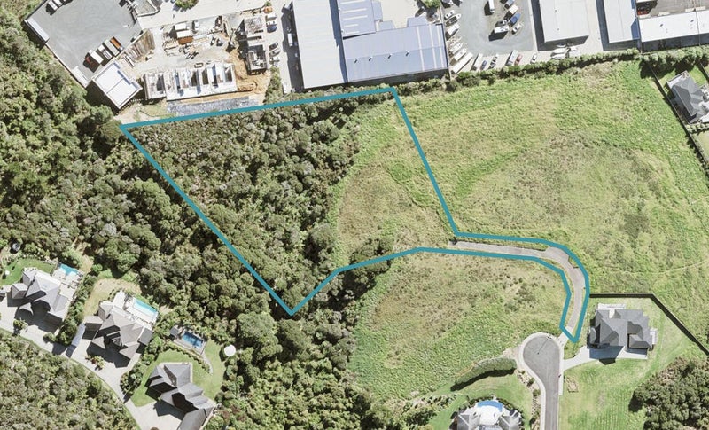 5 Myra G Place, Stanmore Bay, Whangaparāoa - Carousel 1
