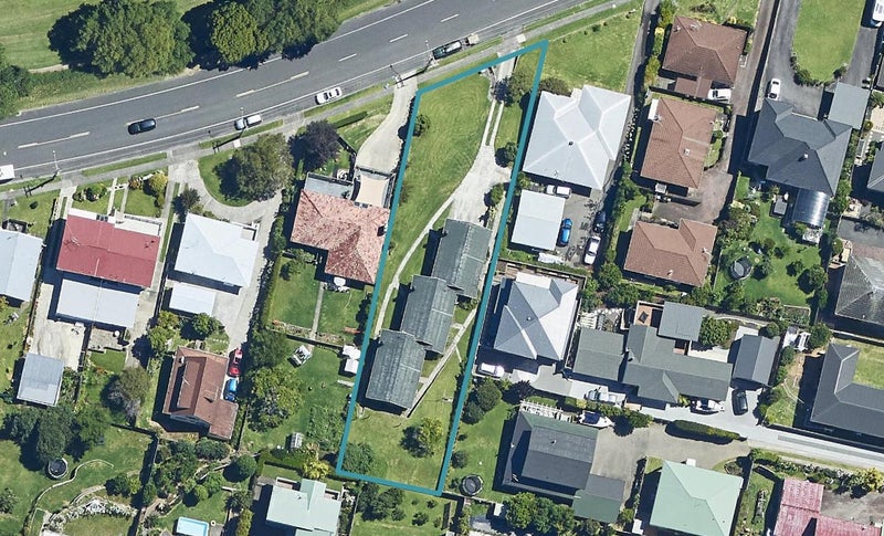 64 Vale Street, Otumoetai, Tauranga - Carousel 1