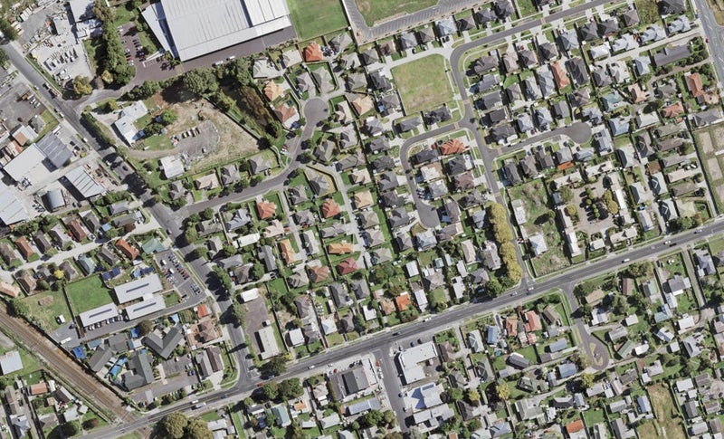 37 Scotts Field Drive, Takanini, Auckland - Carousel 1