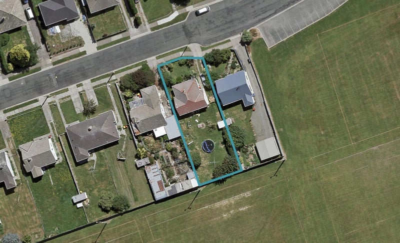 161 Islington Street, Turnbull Thomson Park, Invercargill - Carousel 1