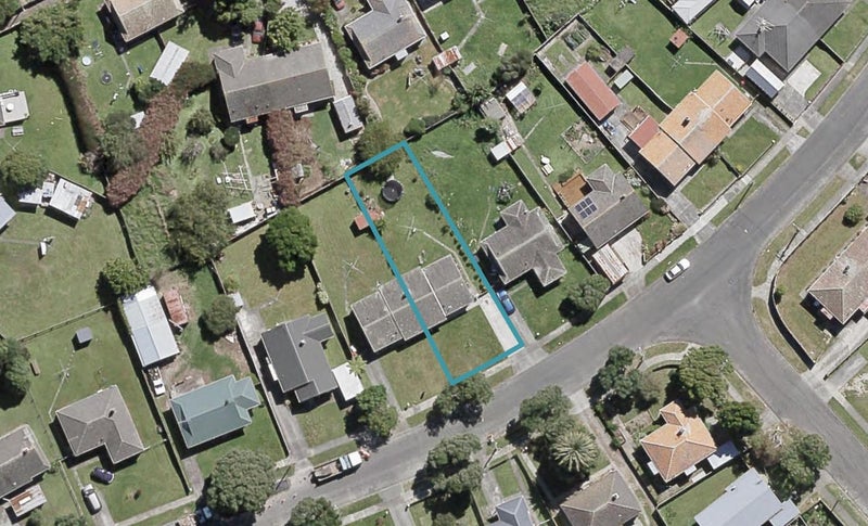 31 Hunter Street, Taita, Lower Hutt - Carousel 1