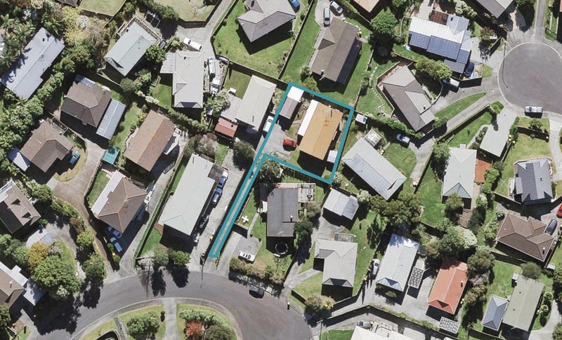 28A Madigan Place, Glendene, Auckland - Carousel 1