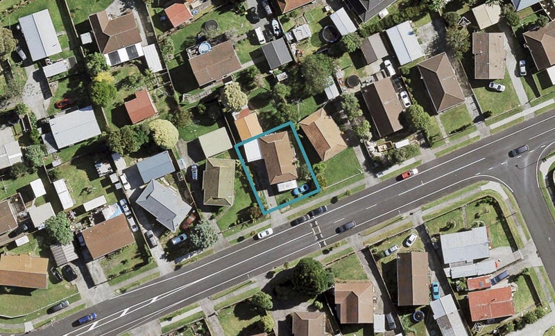 59 Burundi Avenue, Clendon Park, Auckland - Carousel 1