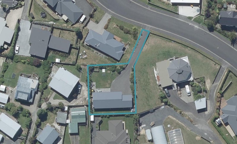 7 Sretlaw Place, Brockville, Dunedin - Carousel 1