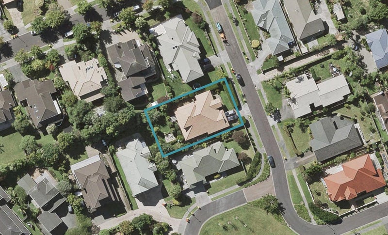 3 Te Hoe Grove, Pinehill, Auckland - Carousel 1