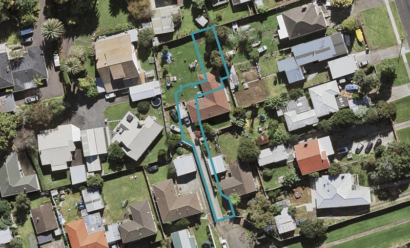 70 Molesworth Place, Māngere, Auckland - Carousel 1