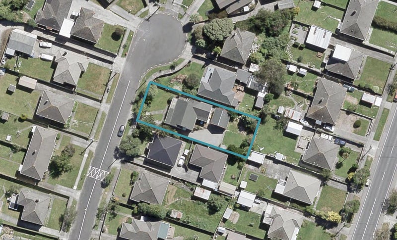 12 Purser Grove, Fairfield, Lower Hutt - Carousel 1