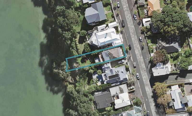 58 Queen Street, Northcote Point, Auckland - Carousel 1