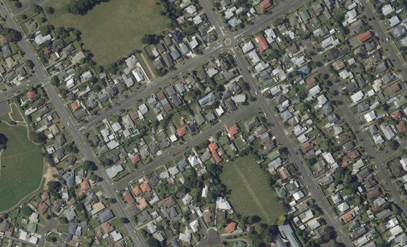 27 Rewa Street, Takaro, Palmerston North - Carousel 1