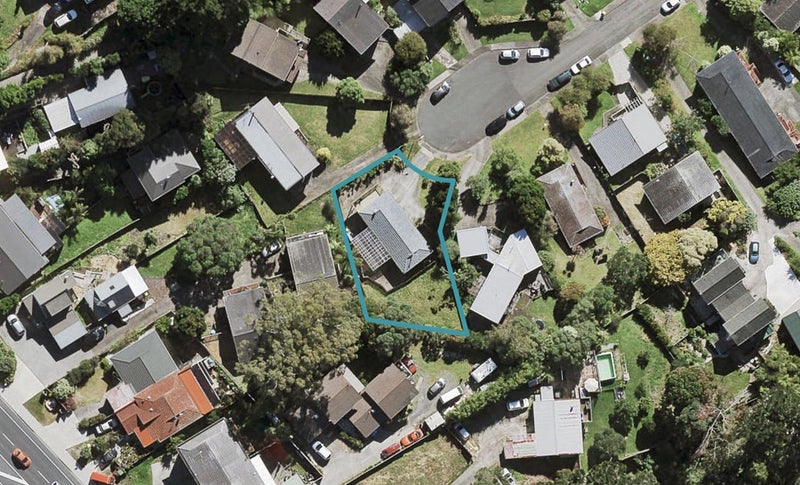 13 Glenvale Place, TOTARA VALE, AUCKLAND - Carousel 1