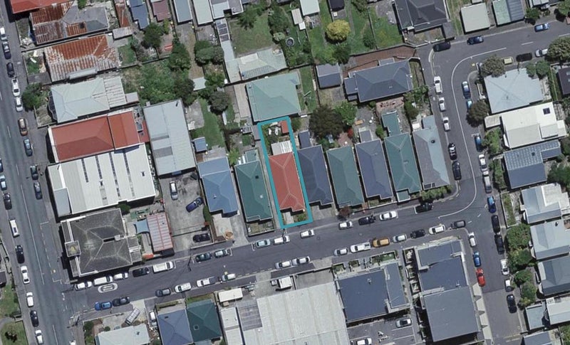 11 Horner Street, Newtown, Wellington - Carousel 1