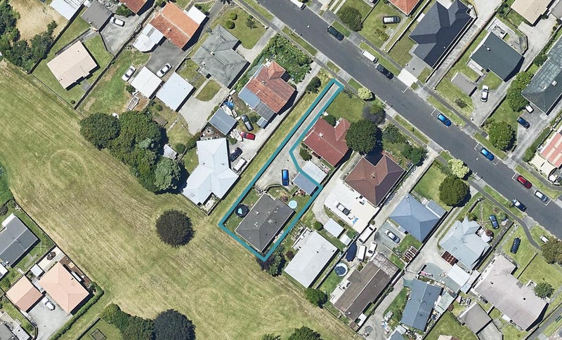 12B Nineteenth Avenue, Tauranga South, Tauranga - Carousel 1
