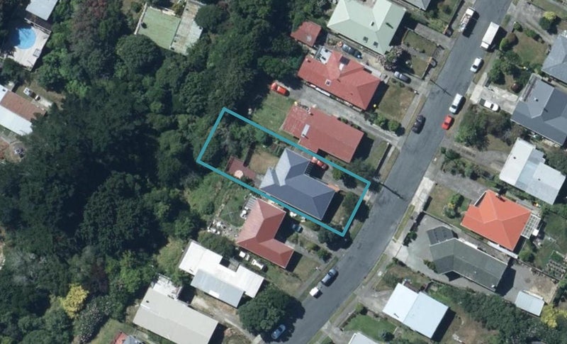 32 Ernest Street, Ranui, Porirua - Carousel 1
