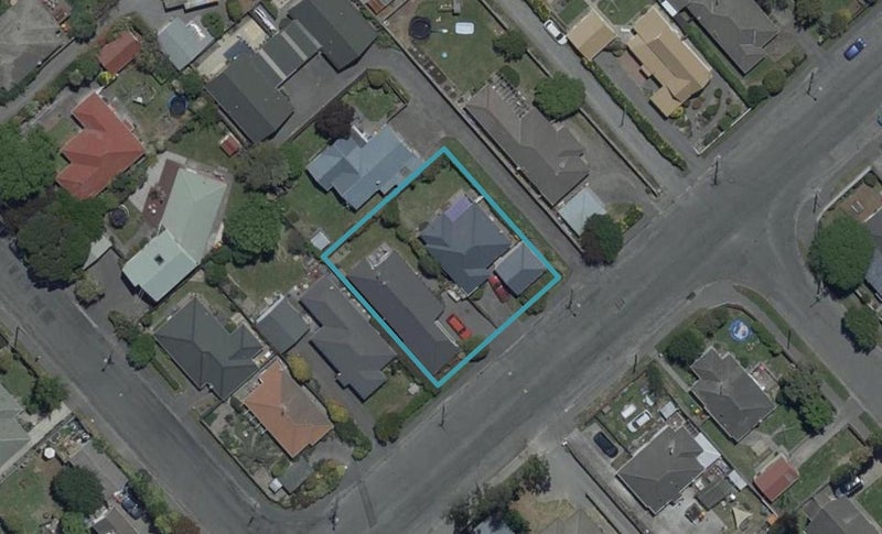 1/44 Aorangi Road, Bryndwr, Christchurch - Carousel 1