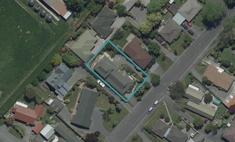 1/5 Kingham Place, Avonhead, Christchurch - Carousel 1