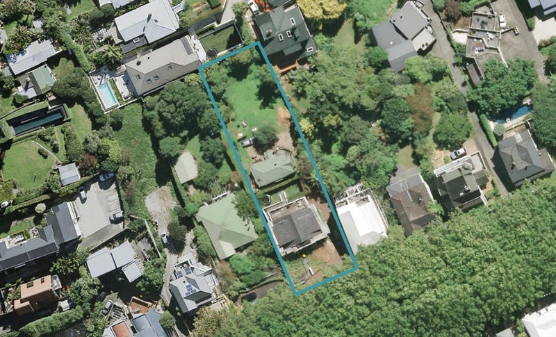 24B Picton Street, Freemans Bay, Auckland - Carousel 1