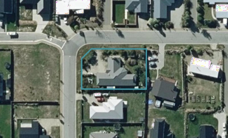 10 Hewson Crescent, Wanaka - Carousel 1