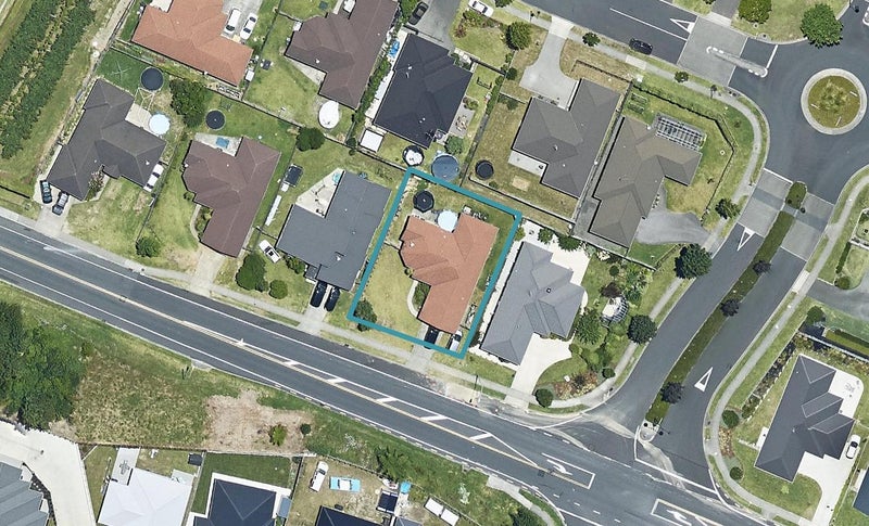 37 Cheyne Road, Pyes Pa, Tauranga - Carousel 1