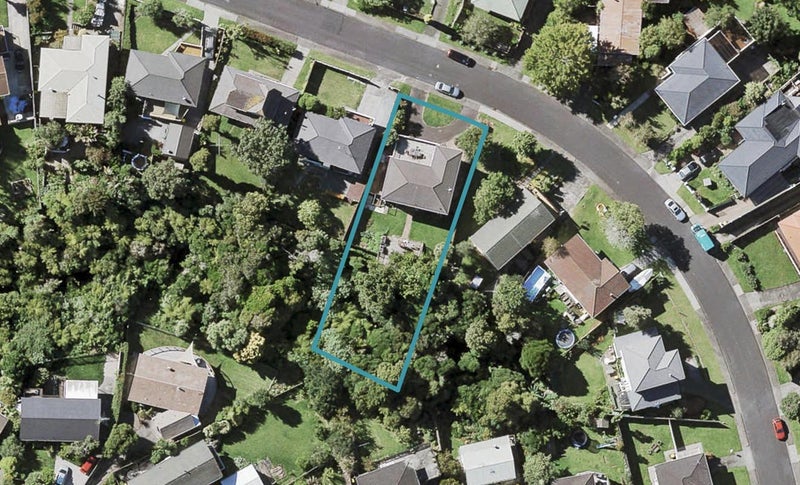 31 Judkins Crescent, Cockle Bay, Auckland - Carousel 1