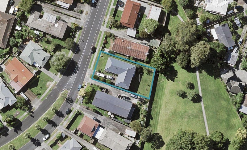 55 Meadway, Sunnyhills, Auckland - Carousel 1