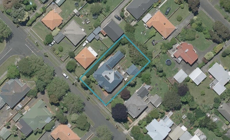 20 Peakes Road, Saint Johns Hill, Whanganui - Carousel 1