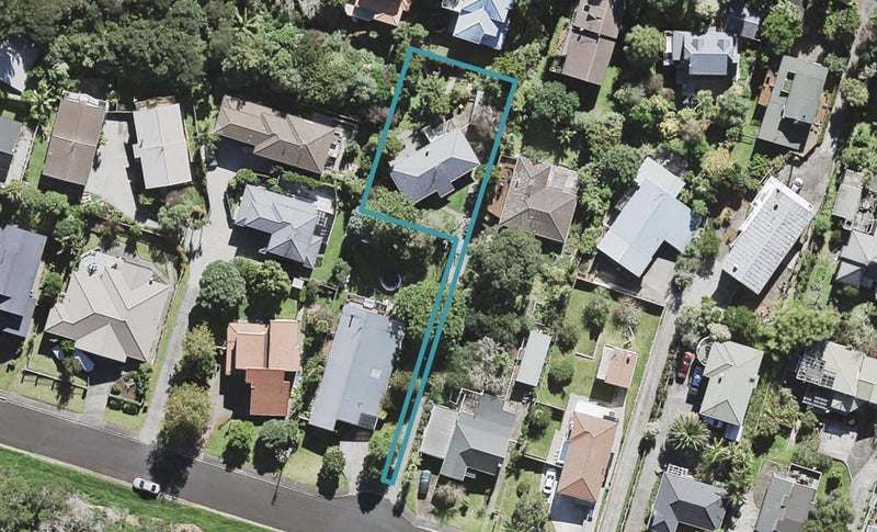 23 Radiata Lane, Chatswood, Auckland - Carousel 1