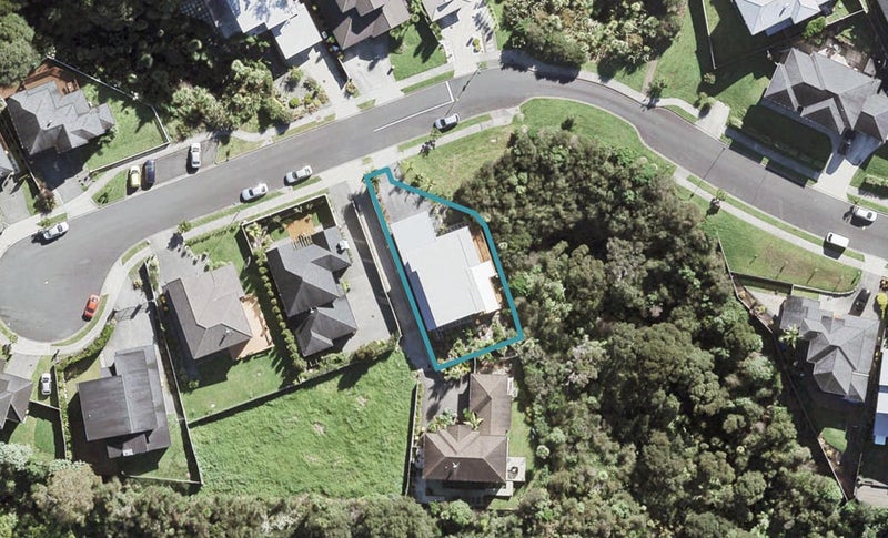 26 Borneo Drive, Fairview Heights, Auckland - Carousel 1