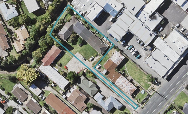3/35 Shakespeare Road, Milford, Auckland - Carousel 1