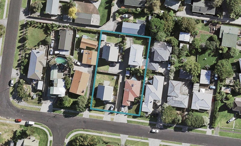 2/37 McLeod Road, Weymouth, Auckland - Carousel 1