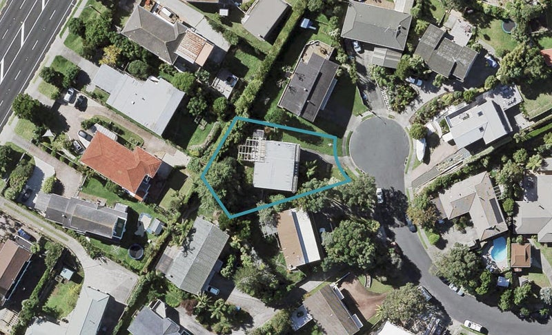 27 Coromandel Crescent, Mairangi Bay, Auckland - Carousel 1