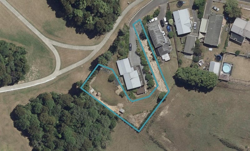 133A Amanda Avenue, Dinsdale, Hamilton - Carousel 1