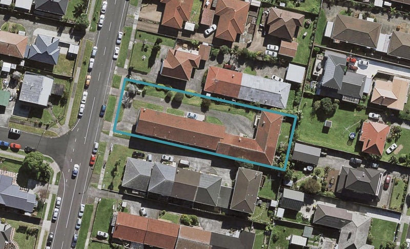 1/69 Coronation Road, Papatoetoe, Auckland - Carousel 1
