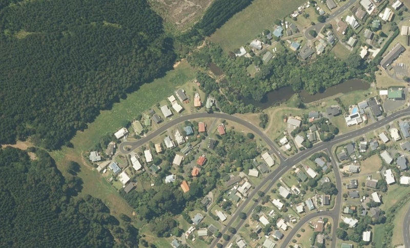 123 Tuna Place, Onemana, Whangamatā - Carousel 1