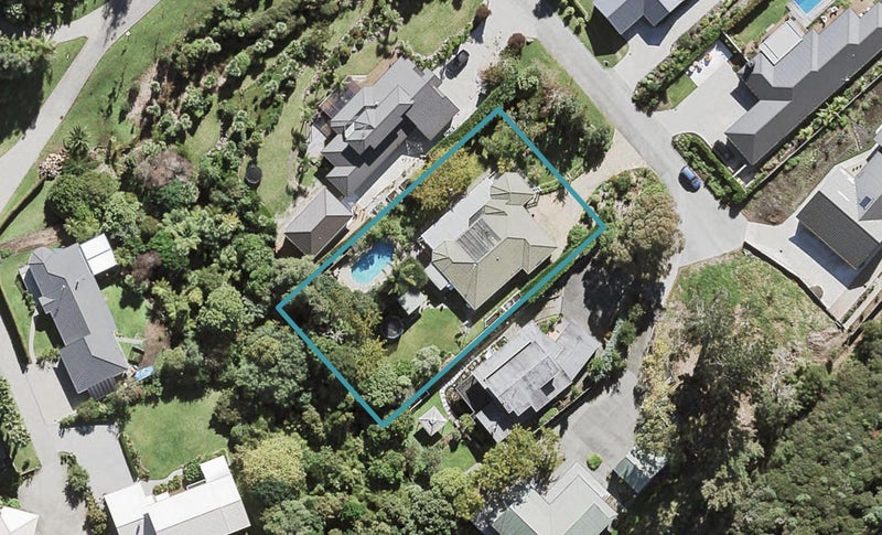 49 Isobel Road, Greenhithe, Auckland - Carousel 1