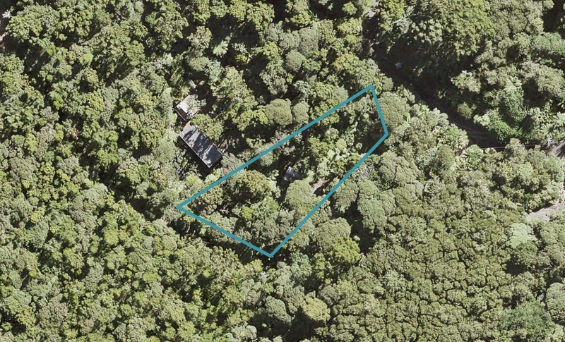143 Lone Kauri Road, Karekare, Auckland - Carousel 1