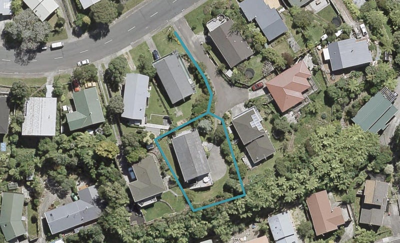 3 Dalkeith Lane, Belmont, Lower Hutt - Carousel 1