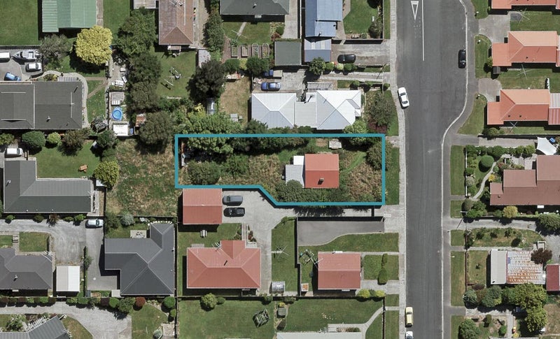 12 Norwood Street, Newfield, Invercargill - Carousel 1