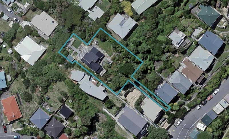 33A Kainui Road, Hataitai, Wellington - Carousel 1