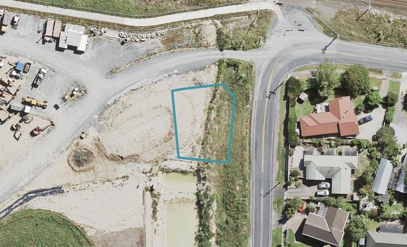 84 Mettam Drive, Swanson, Auckland - Carousel 1