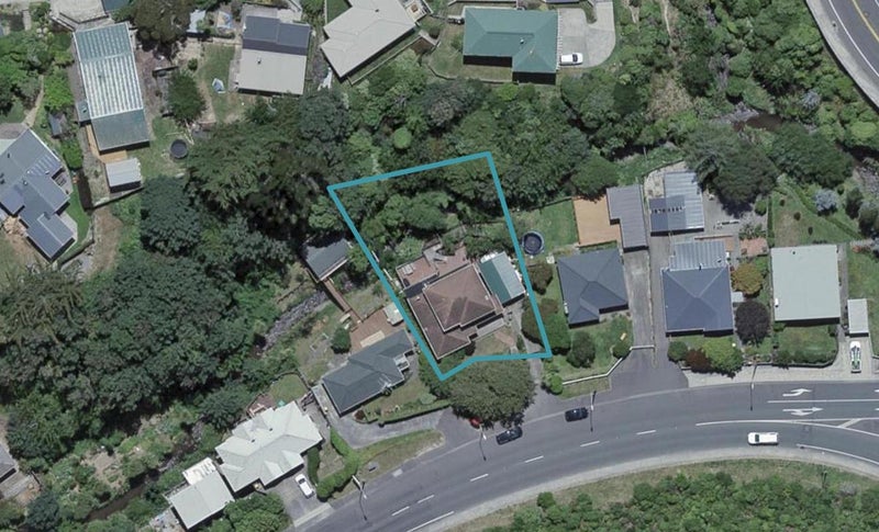 267 Middleton Road, Glenside, Wellington - Carousel 1